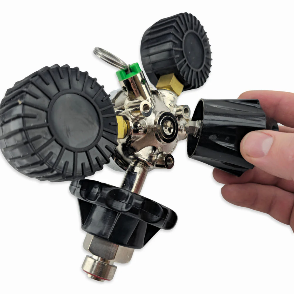 KegLand CO2 drukregelaar met 2 manometers MK5 tool free dual gauge regulator - Afbeelding 2